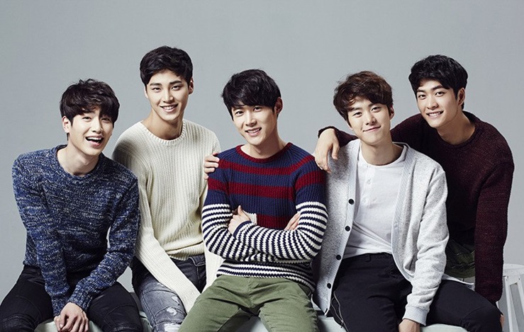 売れ筋ランキングも掲載中！ 5urprise 韓国 俳優メンバー 歌手 直筆